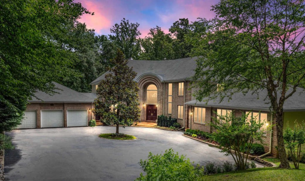 Single Family Detached Mclean In Mc Lean, Virginia, United States For