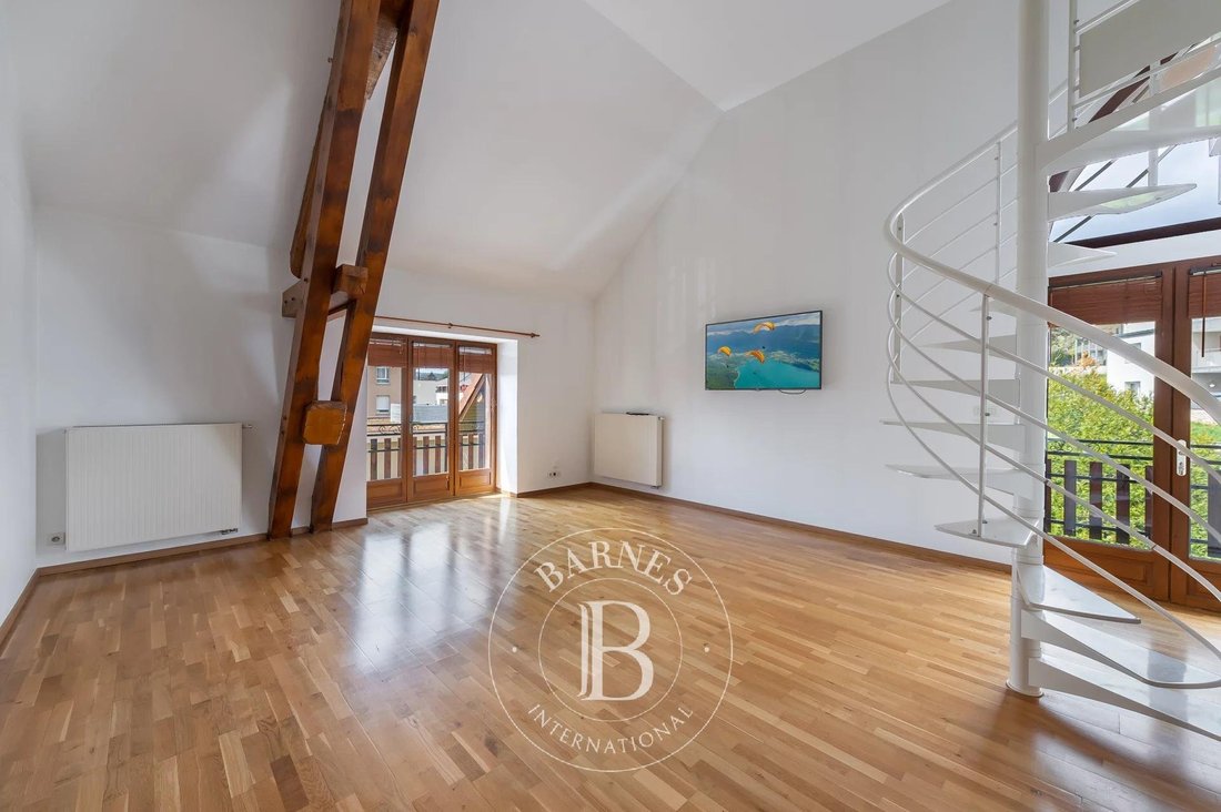 Barnes Annecy Metz Tessy Duplex With Loft Spirit In Metz Tessy, France