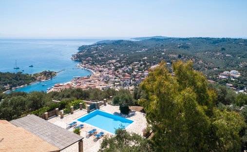 Villa in Paxi, Peloponnese, Western Greece and the Ionian, Greece 1