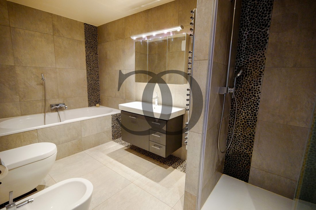 Apartment in Veytaux, Vaud, Switzerland 4 - 12403241