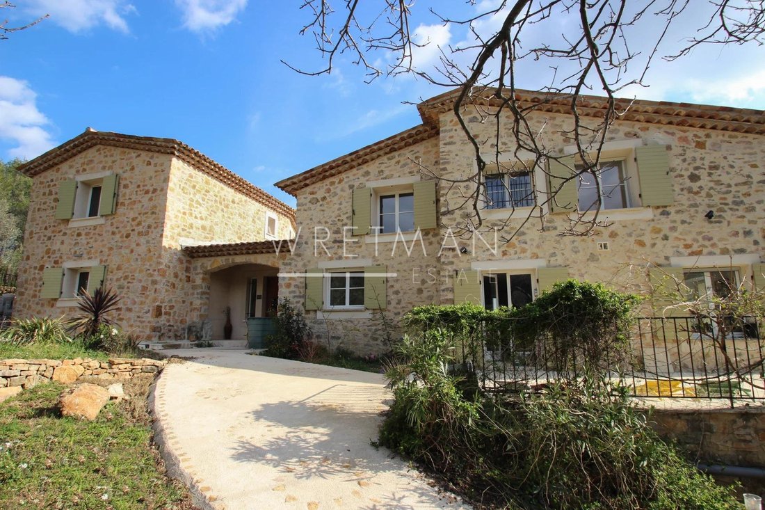 Old Bastide Renovated With Pool Fayence In Fayence, France For Sale
