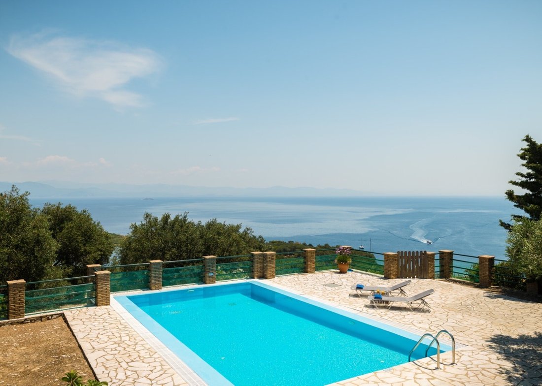 Villa in Paxi, Peloponnese, Western Greece and the Ionian, Greece 2 - 12758820