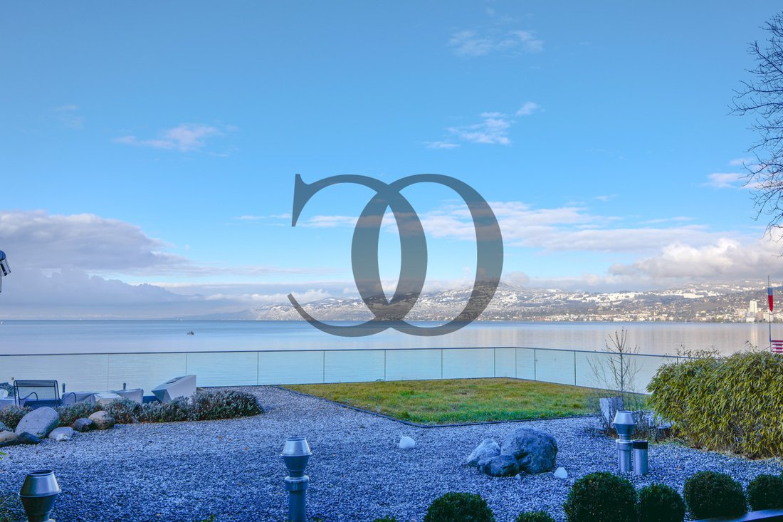 Apartment in Veytaux, Vaud, Switzerland 1 - 12403241