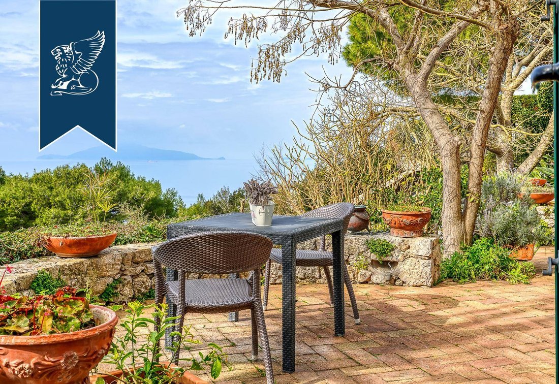 Charming Villa For Sale In Anacapri In Anacapri, Campania, Italy For