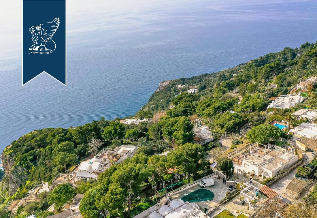 Charming Villa For Sale In Anacapri In Anacapri, Campania, Italy For