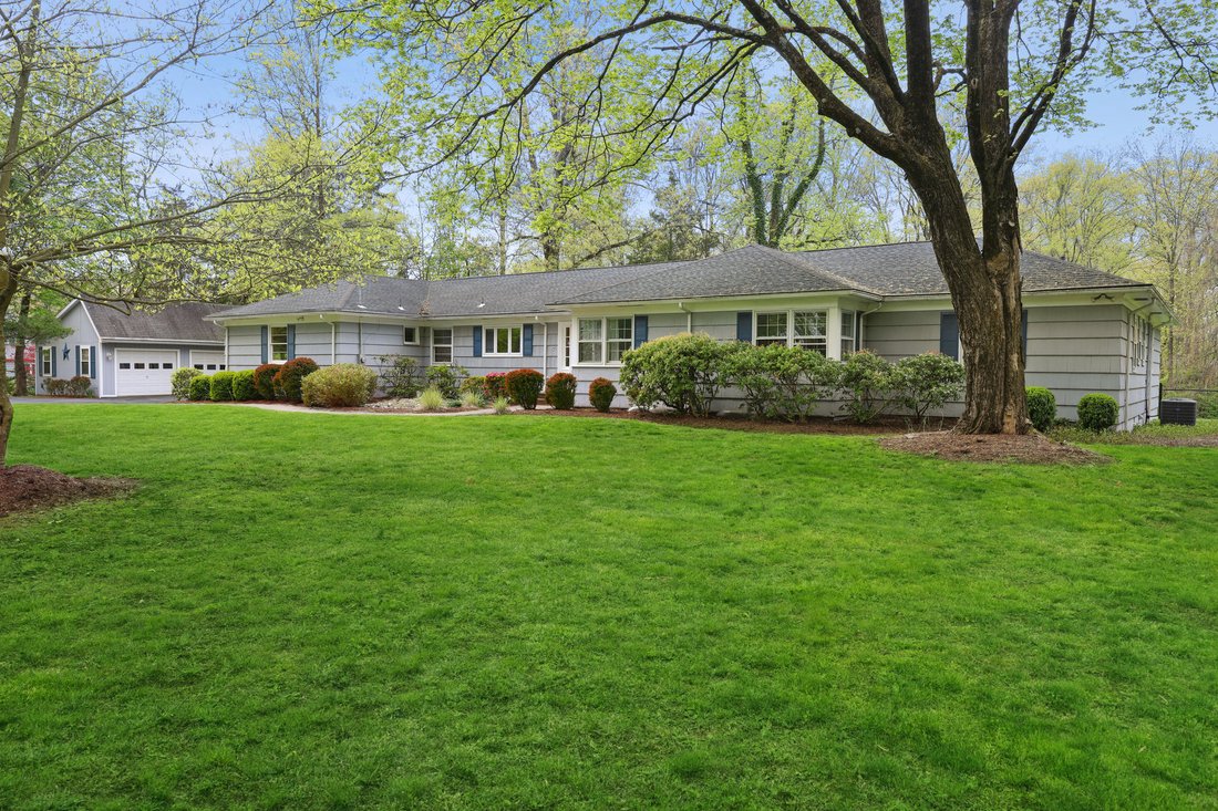 Charming Ranch Set On 3.54 Acres In Basking Ridge, New Jersey, United