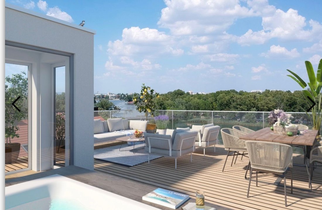 Waterfront New Apartment On Old Danube River, Vienna! In Vienna, Wien