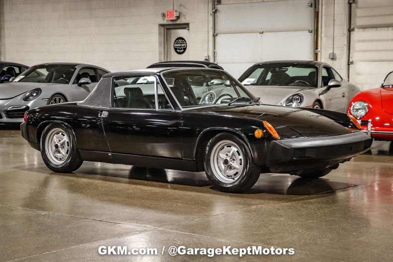 Coupe in Kentwood, Michigan, United States 1 - 12761909