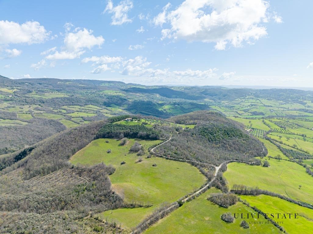 Estate in Semproniano, Tuscany, Italy 4 - 12764380
