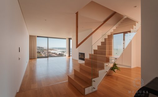 Apartment in Canidelo, Porto District, Portugal 1