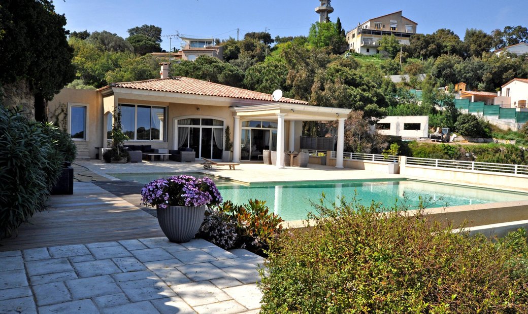 Rent Sea View Luxury Villa In In Cannes, Provence Alpes Côte D'azur