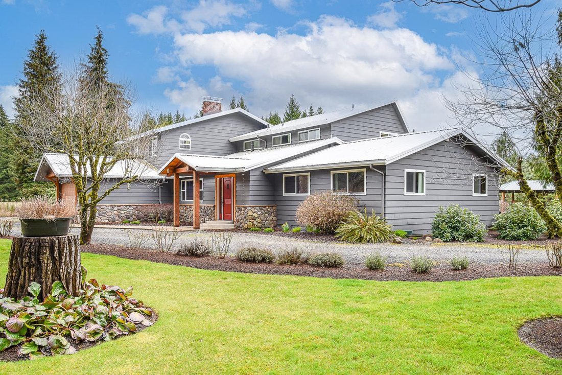 Magnificent Country Home In Stayton, Oregon, United States For Sale