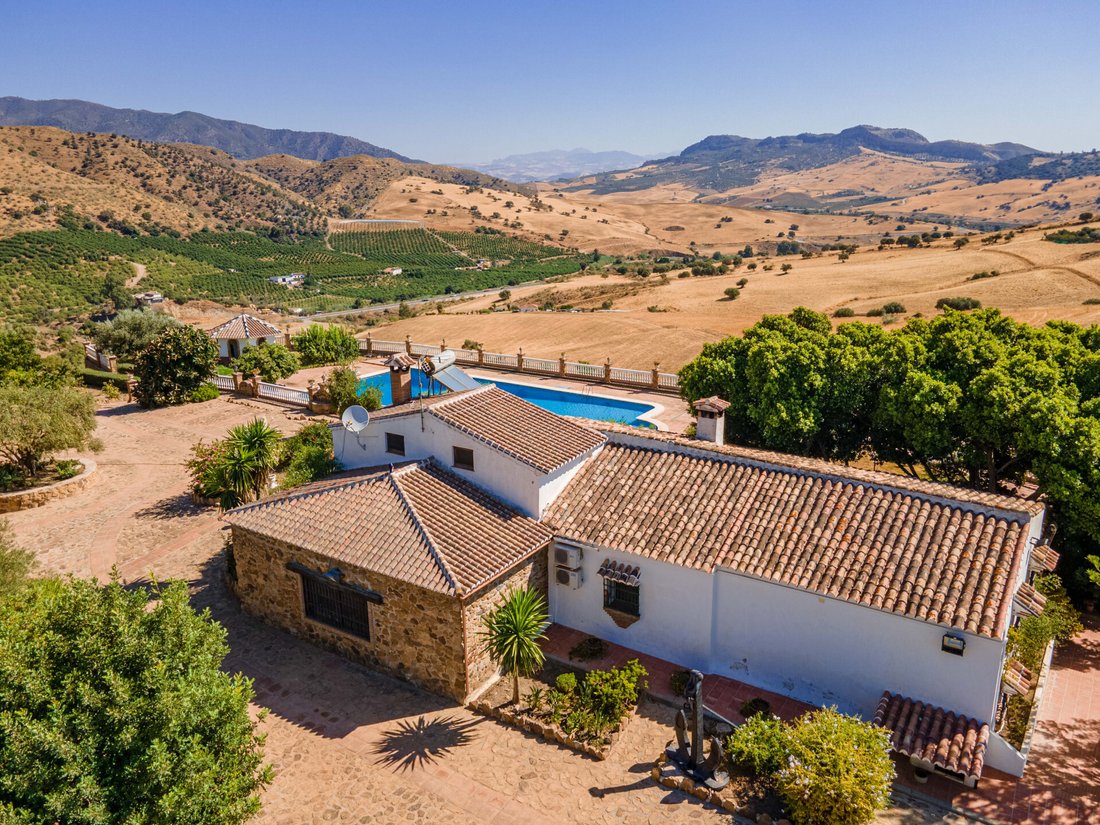 Villa in Casarabonela, Andalusia, Spain 1 - 12768629