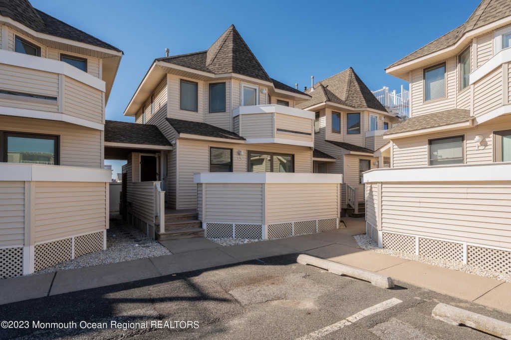 Townhouse Ortley Beach In Seaside Heights, New Jersey, United States