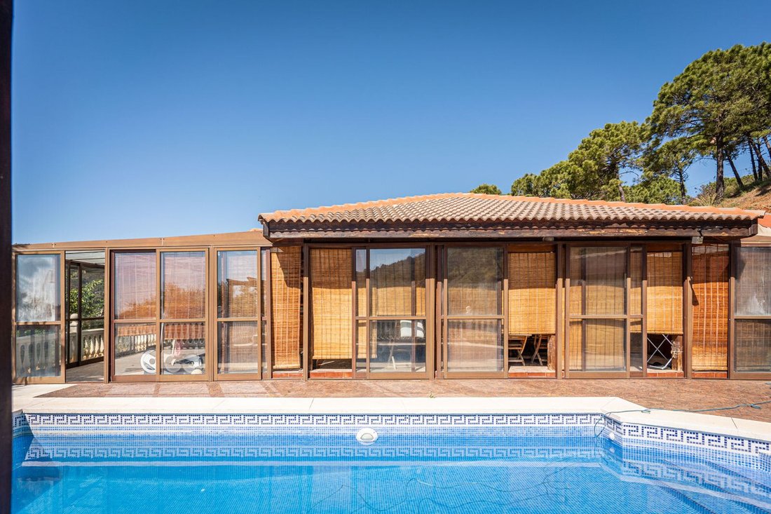 Finca in Estepona, Andalusia, Spain 3 - 12770147