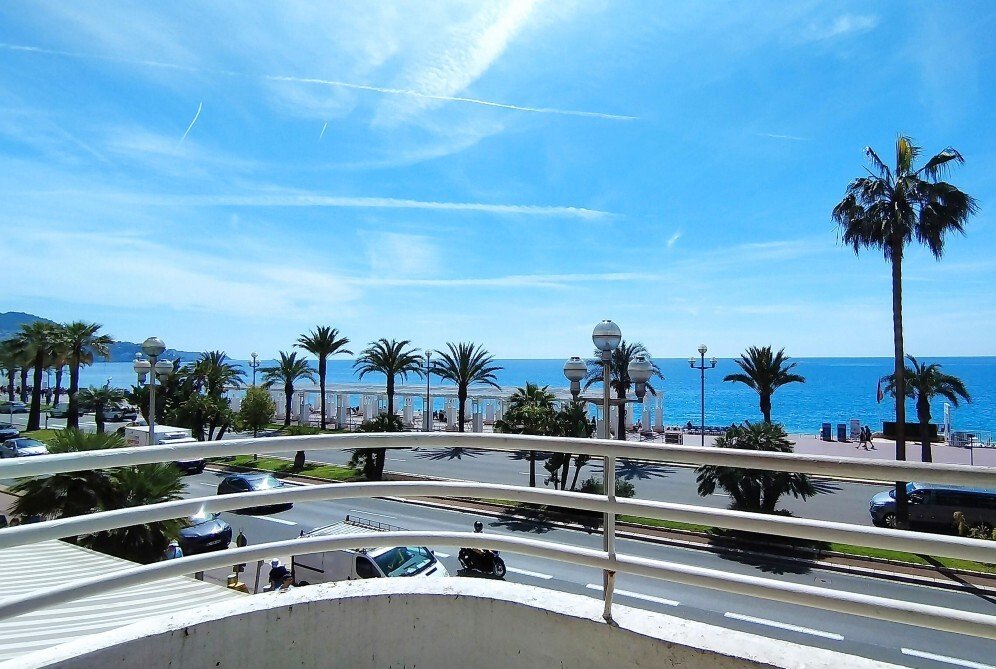 Nice Promenade Des Anglais 2 Dans Nice, Provence Alpes Côte D'azur, France à Vendre (12771176)