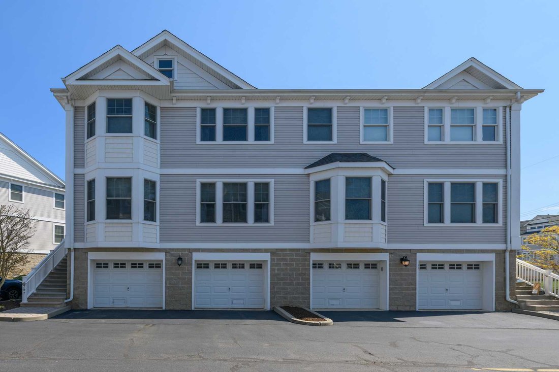 797 Port Monmouth Road In Port Monmouth, New Jersey, United States For