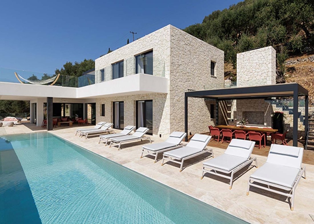 Villa in Kassopaia, Peloponnese, Western Greece and the Ionian, Greece 1 - 12774312