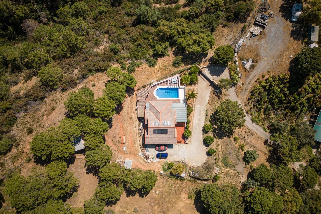 Finca in Estepona, Andalusia, Spain 2 - 12770147