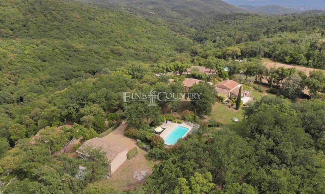 Property For Sale, La Dans La Garde Provence Alpes Côte D'azur