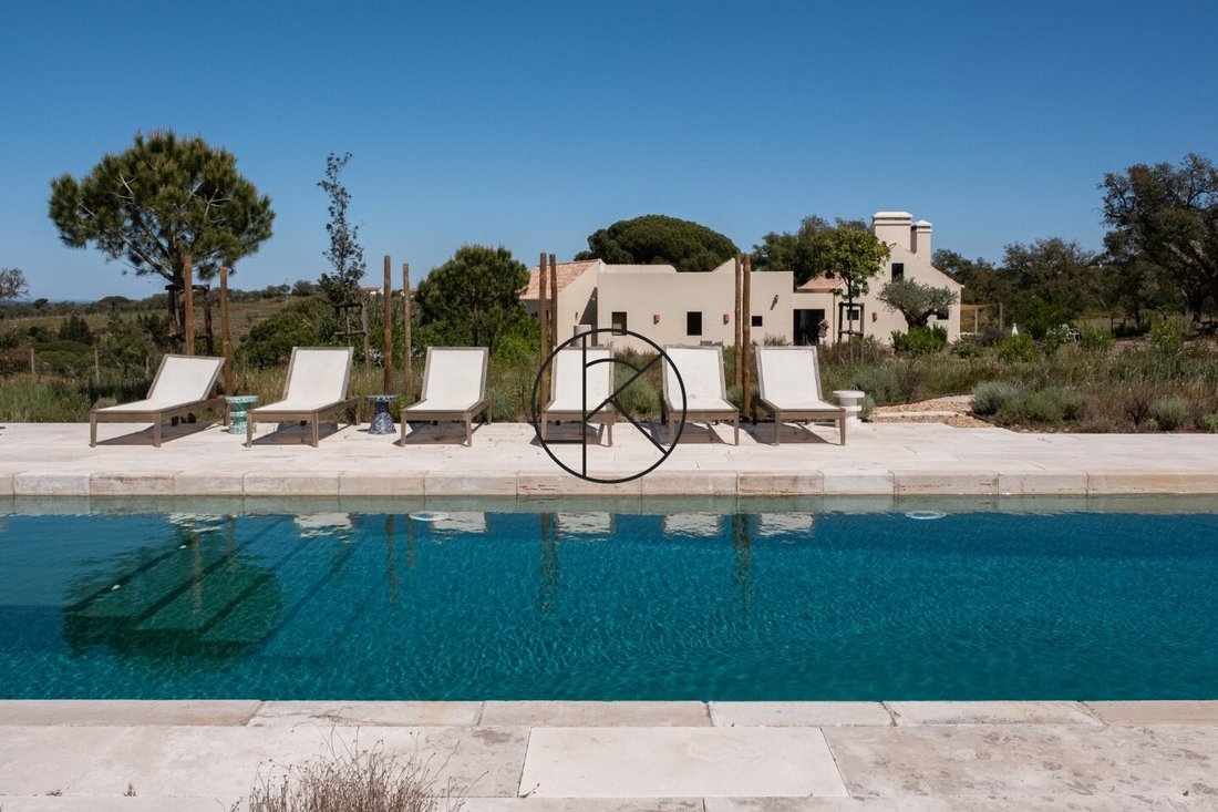 Traditional Alentejo House Surrounded By Nature In Melides, Setubal