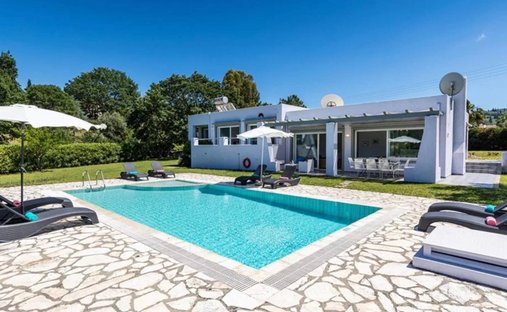 Villa in Kassopaia, Peloponnese, Western Greece and the Ionian, Greece 1