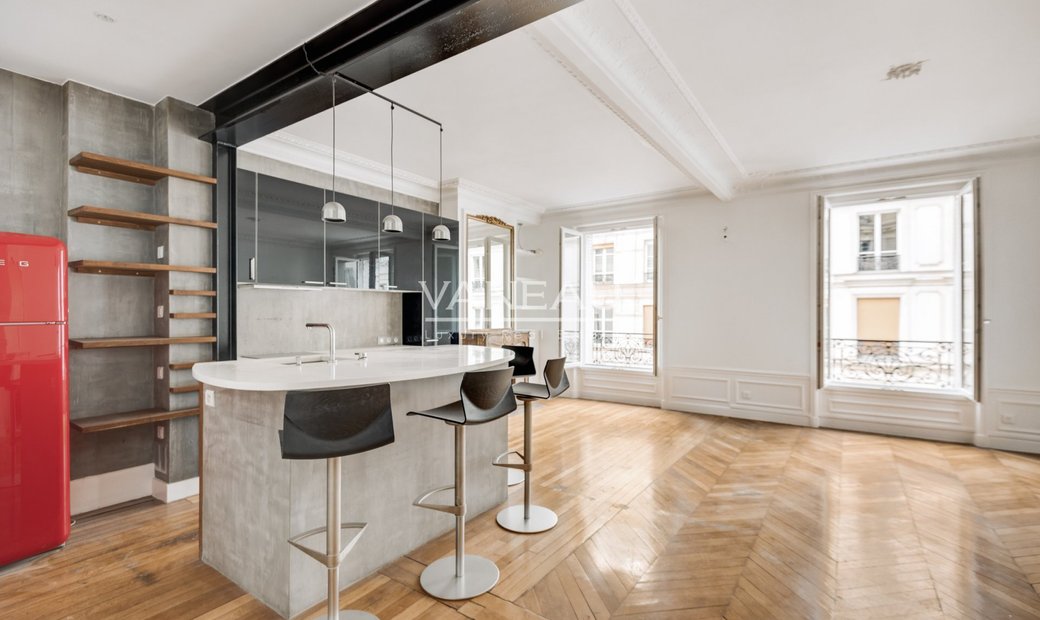 Paris Vii Rue Cler / 3 Rooms Haussmannian In Paris, île De France