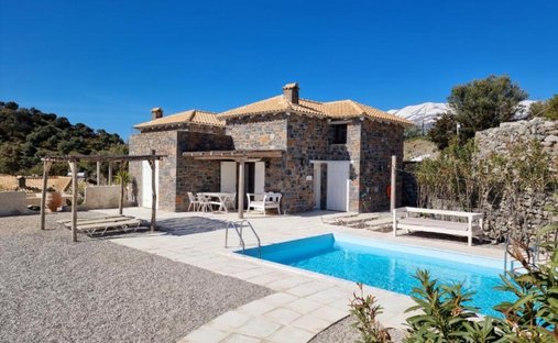Villa in Agios Vasileios, Greece 1