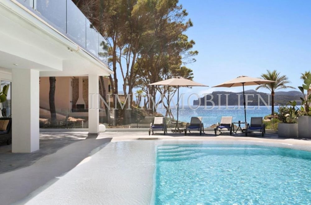 Villa in Rotes Velles, Calvia, Balearic Islands 2 - 12774067