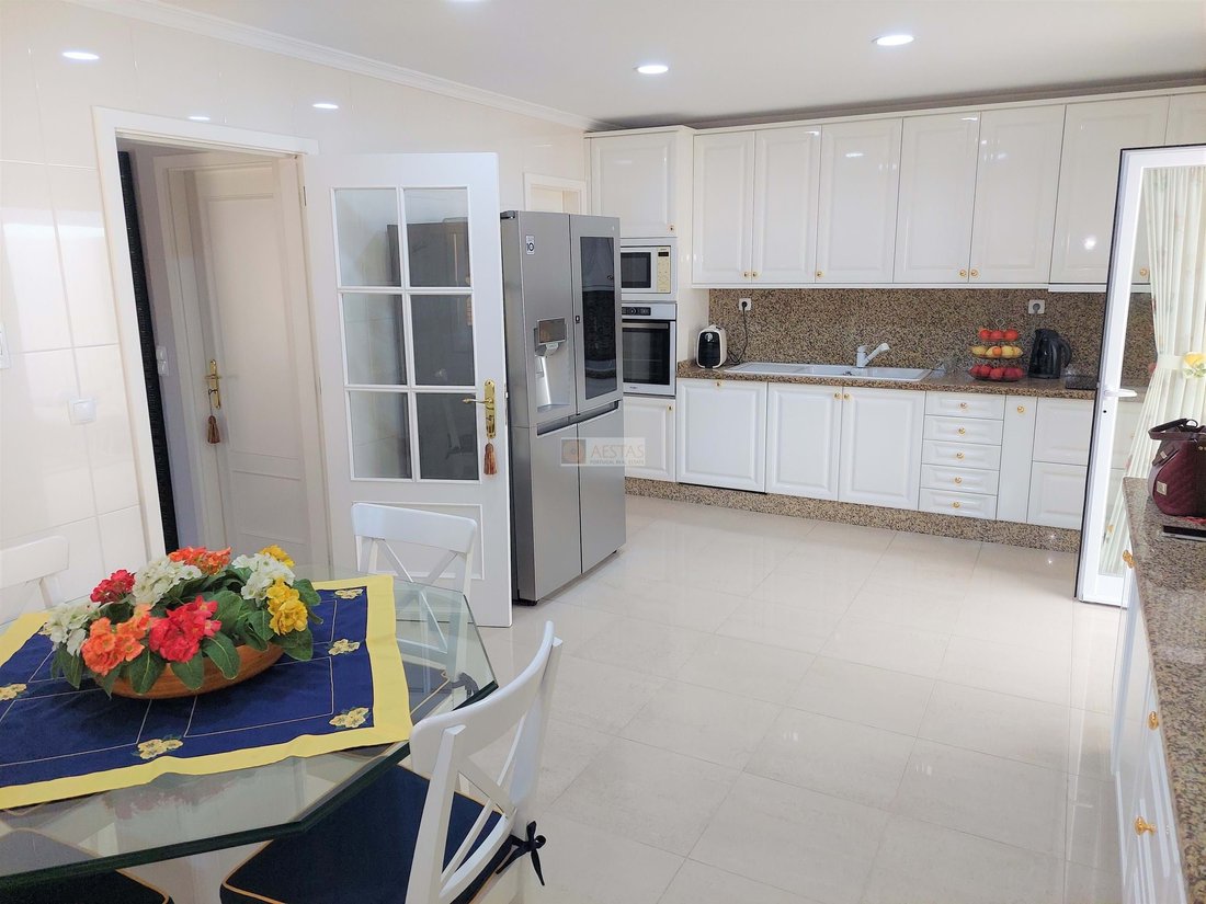 Villa in Gulpilhares e Valadares, Porto District, Portugal 4 - 12777280