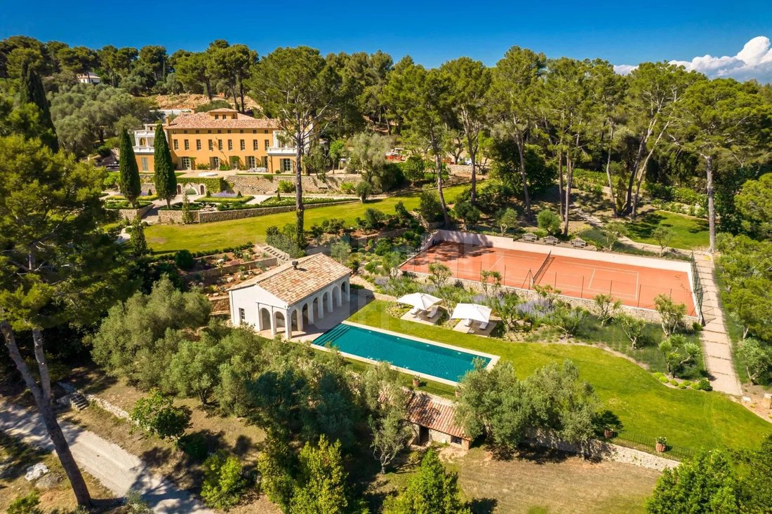 A Beautiful Chateau In Mougins In Mougins, Provence Alpes Côte D'azur ...