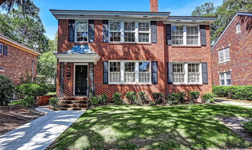 Chatham Crescent Brick Duplex In Savannah, United States For