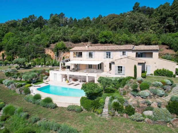 Luxury mansion houses for sale in La Garde-Freinet, Provence-Alpes-Côte ...