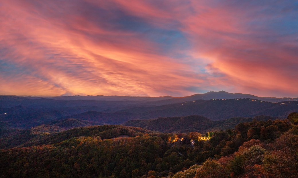 Blowing Rock Chateaux Cloud In Blowing Rock, Nc, United States For Sale