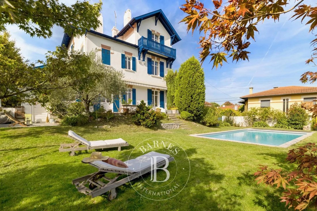 Bayonne, Polo Beyris, Early Xx° House In Bayonne, Nouvelle Aquitaine