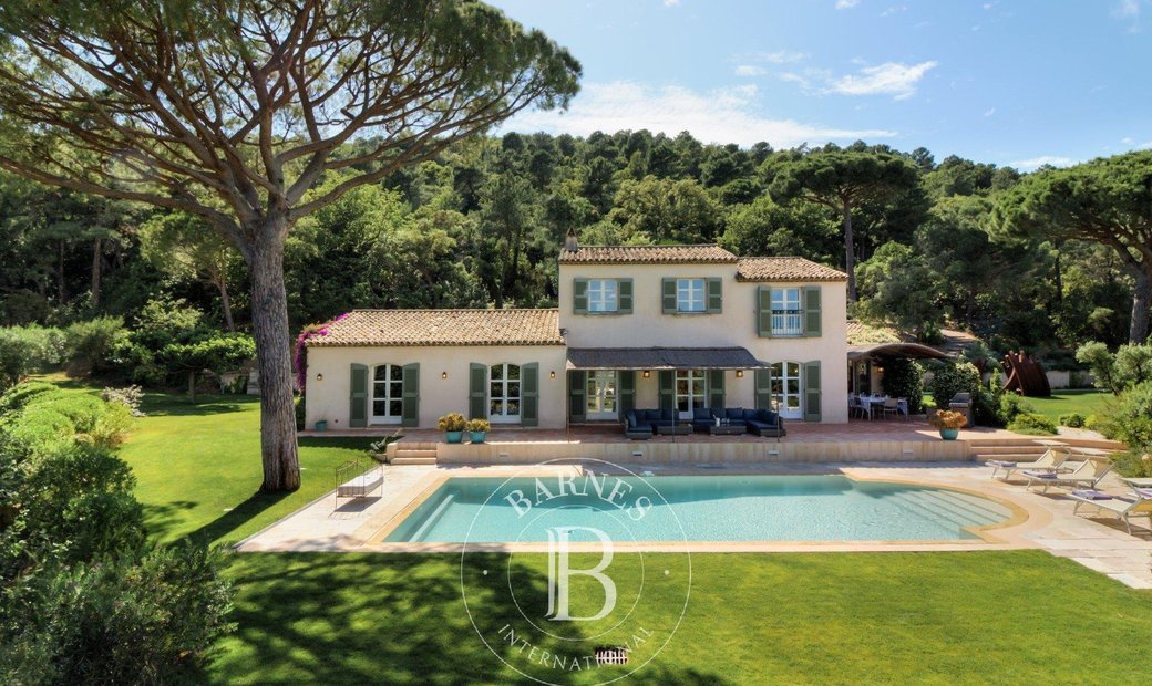 Gassin Minuty 8 Bedroom In Saint Tropez, Provence Alpes Côte D'azur ...