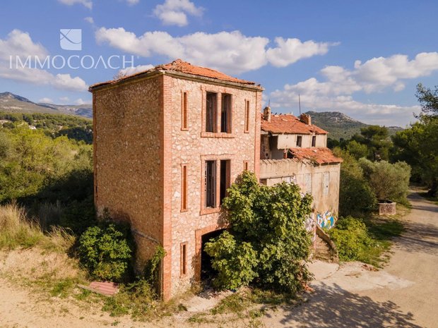 Lujo casas en venta en Marsella, Provenza-Alpes-Costa Azul, Francia |  JamesEdition