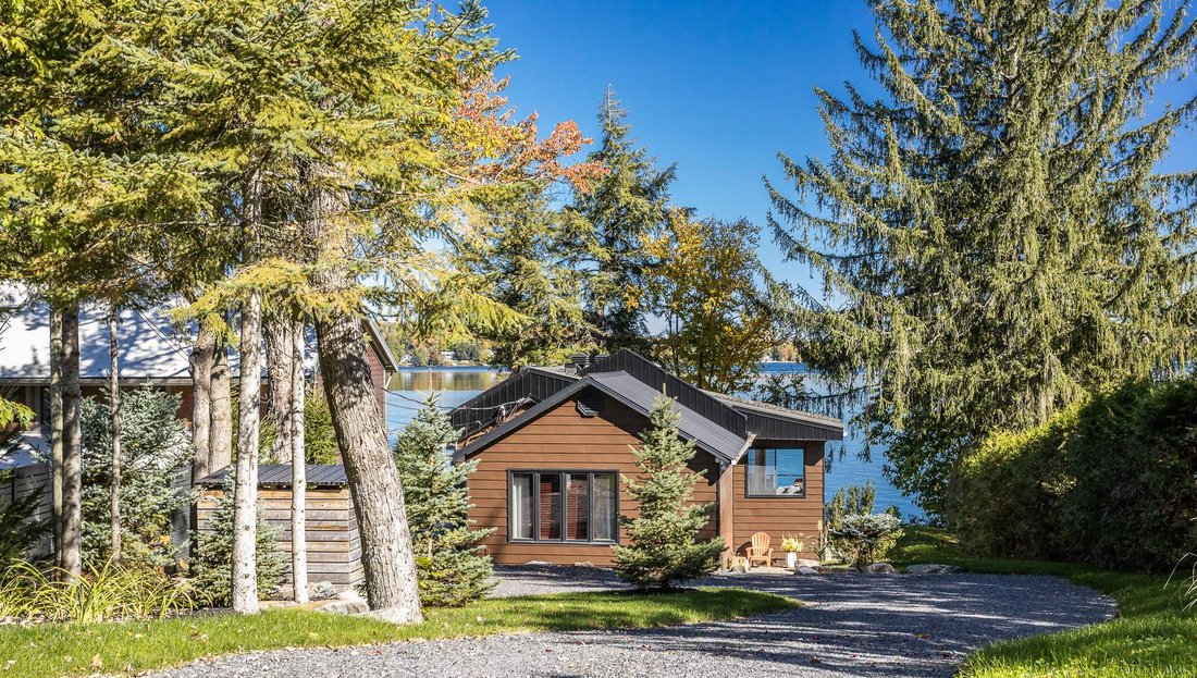 340 Rue De Bondville, Lac Brome, Qc J0 E1 V0 Dans Lac Brome, Québec