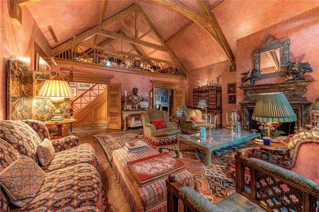 Cheyne Walk, London Sw10 In London, England, United Kingdom For Sale (12519446)