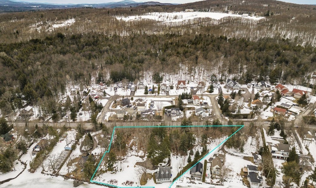272 Ch. De Bondville, Lac Brome, Qc J0 E1 V0 Nº De En Lac Brome, Quebec, Canadá En Venta (12778043)