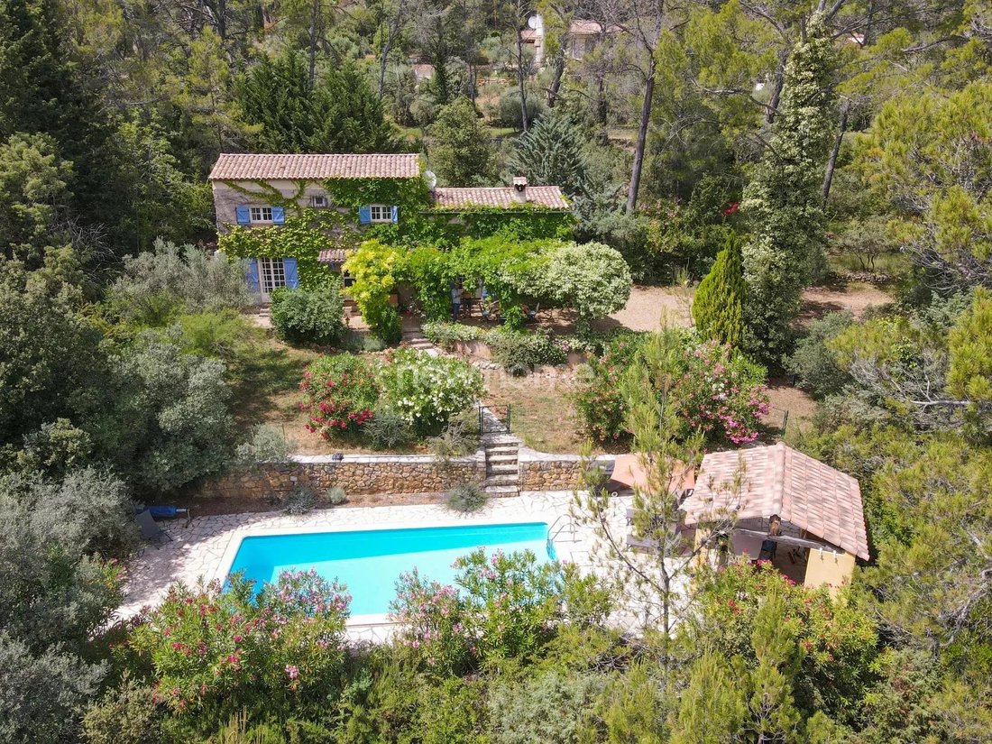 House In Provence Alpes Côte D'azur, France For Sale