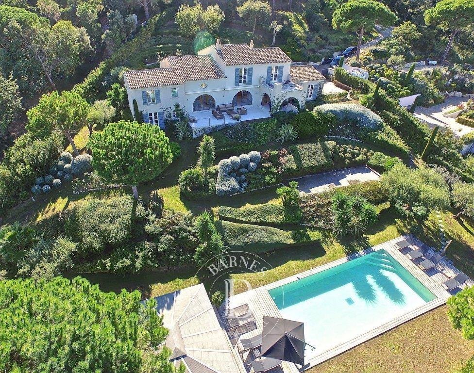 Villa in Ramatuelle, Provence-Alpes-Côte d'Azur, France 1 - 10821919