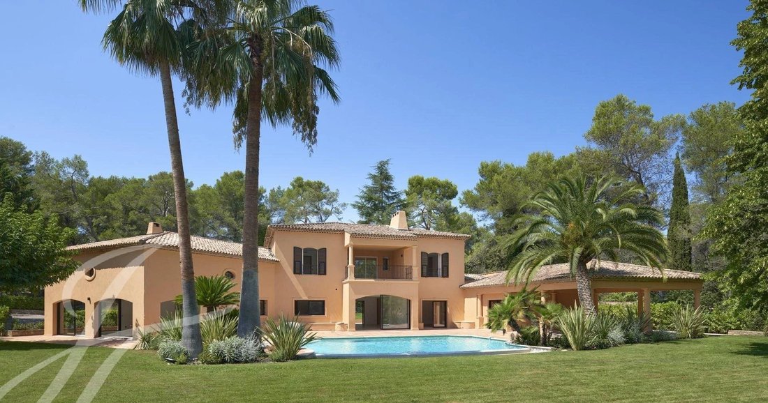 House in Mougins, Provence-Alpes-Côte d'Azur, France 1 - 11904177