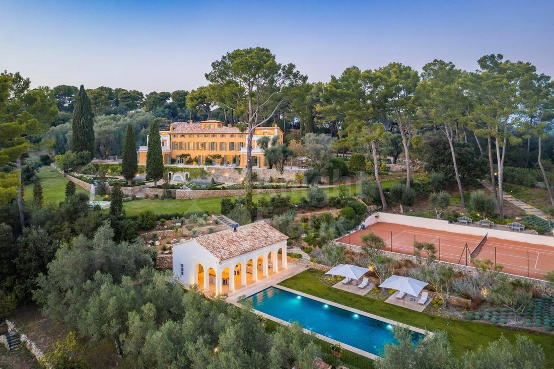 A Beautiful Chateau In Mougins In Mougins, Provence Alpes Côte D'azur ...