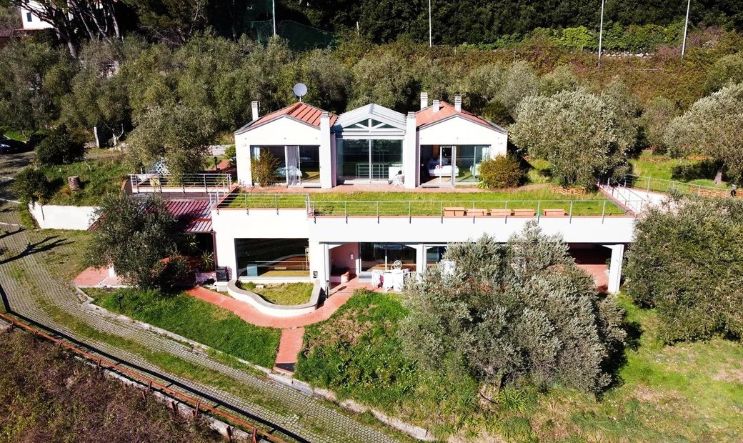 Villa With Annexes Surrounded By Greenery With A In La Spezia, Liguria