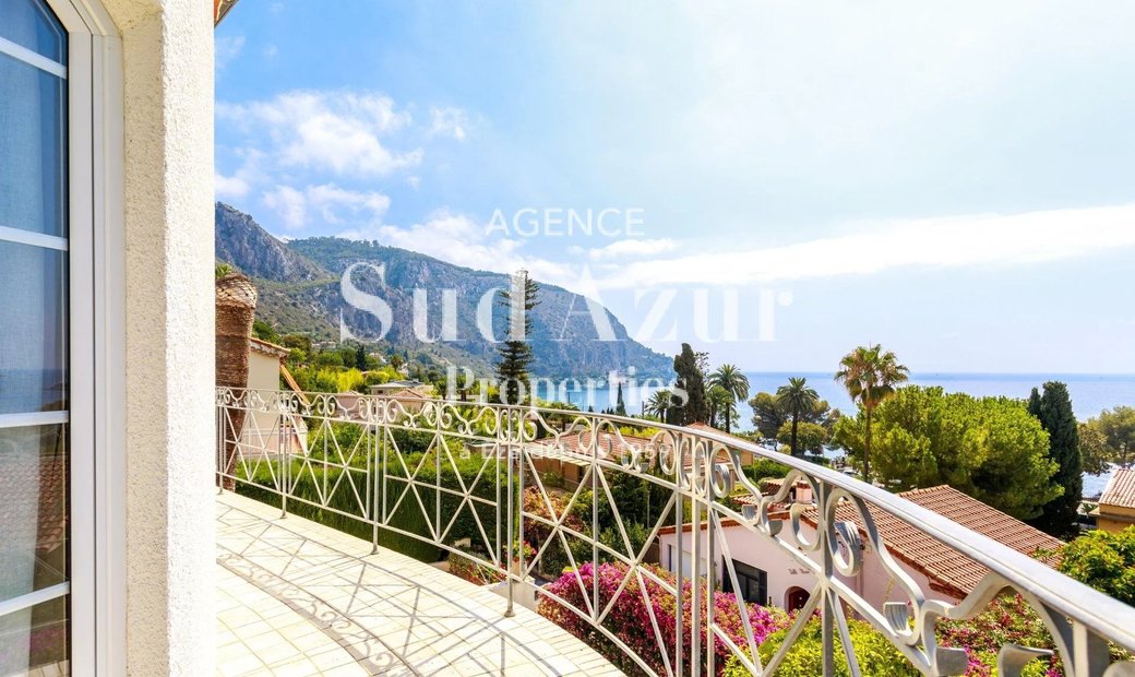 Villa Rénovée Eze Bord De Mer In èze, Provence Alpes Côte D'azur