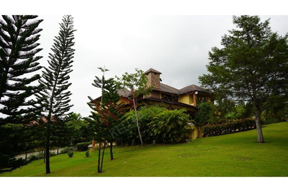 Residential Jarabacoa In Jarabacoa, La Vega Province, Dominican