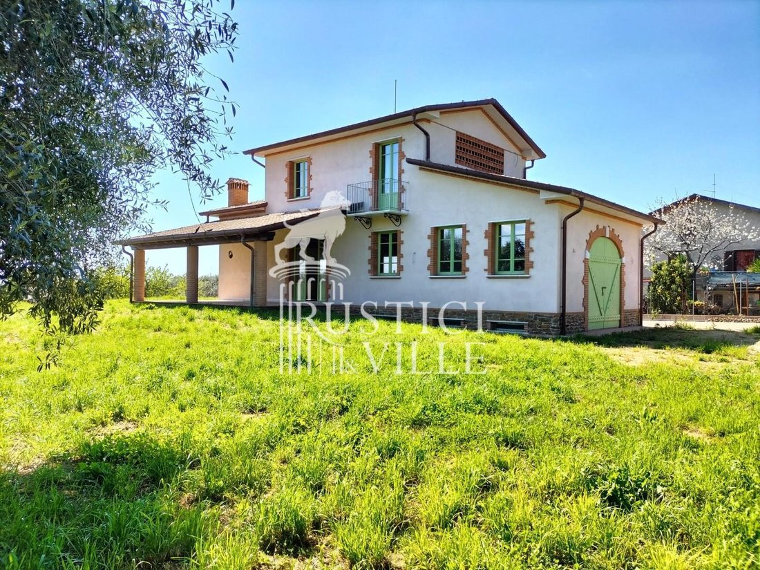 Villa a Pietrasanta, Toscana, Italia 1 - 12778984