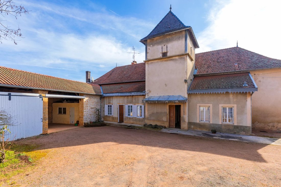 Cluny House In Cluny, Bourgogne Franche Comté, France For Sale (12727043)