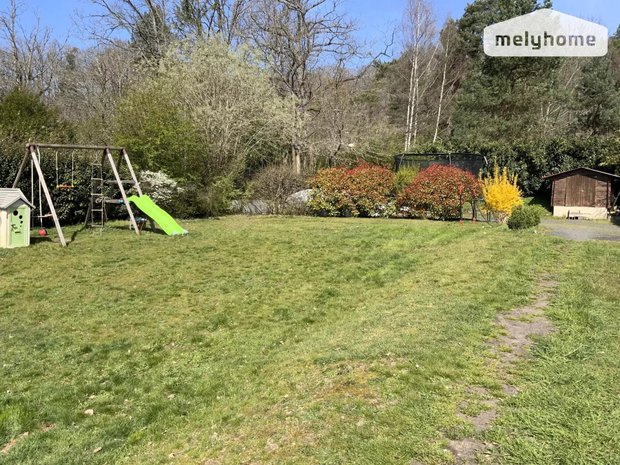 Luxury houses with terrace for sale in SaintRémyl'Honoré, Îlede